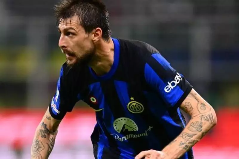 وكيله: لا أعتقد أن أتشيربي له مكان في الهلال